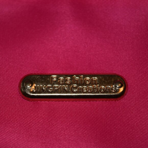 FREE~Fuschia Belt Bag New - Picture 2 of 6